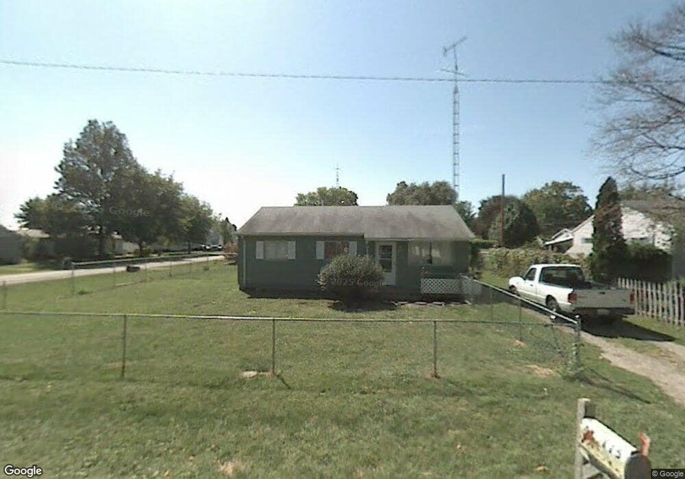 115 Denver St, Lincoln, IL 62656 - photo 1