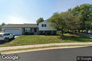 40 S Aspen Dr, Mount Joy, PA 17552