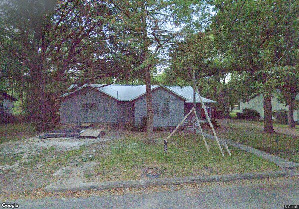 503 N Edison St, Fredericksburg, TX 78624 - photo 1