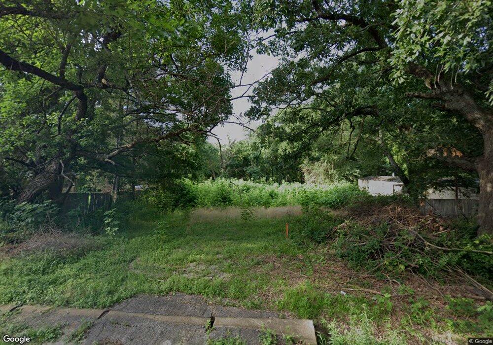 132 E Prospect St, Denison, TX 75021 - photo 1