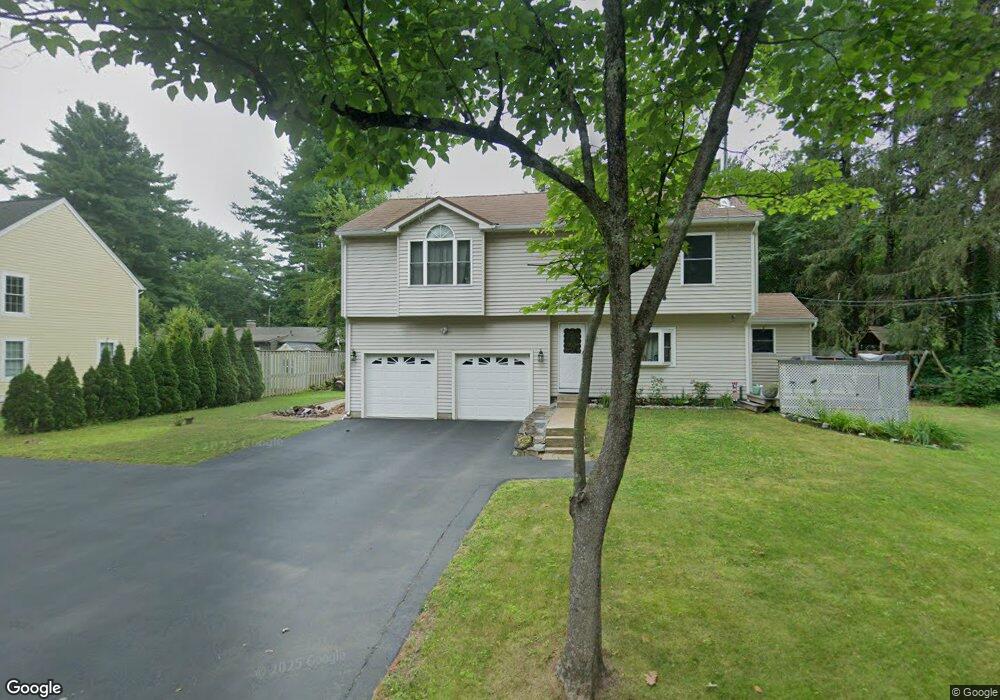 28 Evergreen Rd, Avon, CT 06001 - photo 1