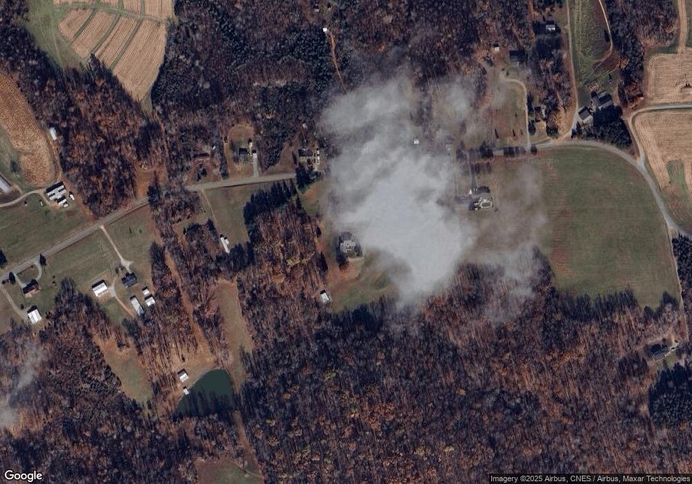 810 Mount Vernon Rd, Axton, VA 24054 - photo 1