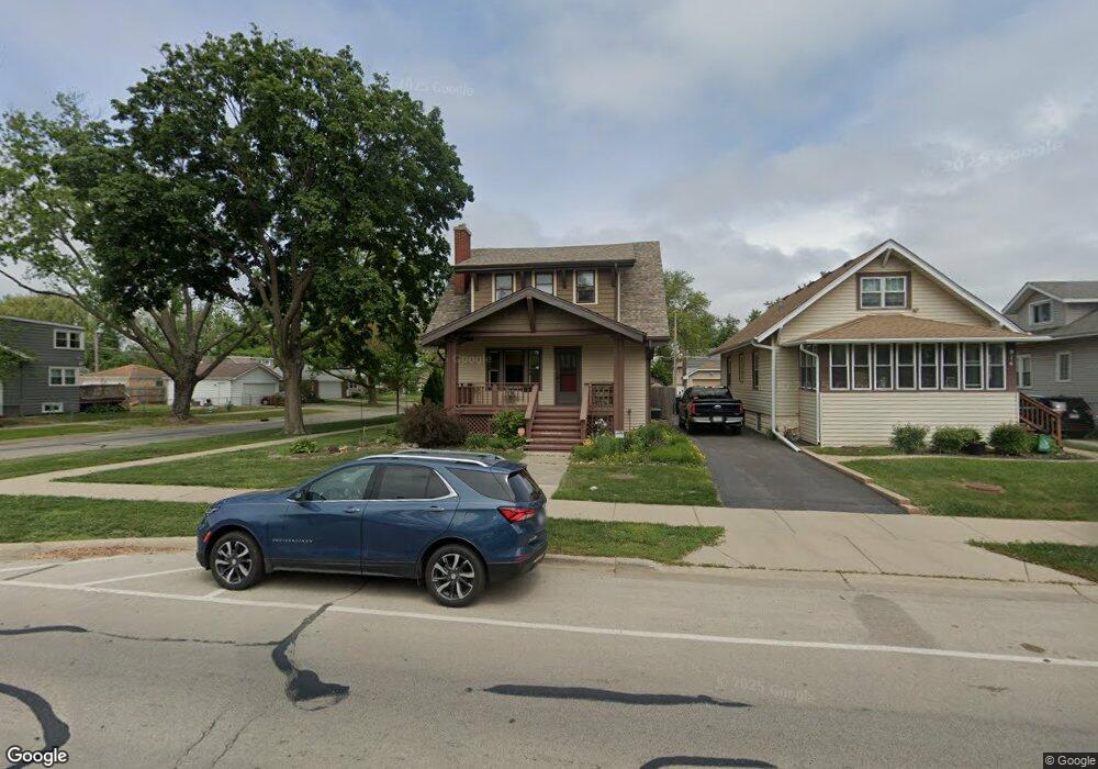 908 E Thacker St, Des Plaines, IL 60016 - photo 1