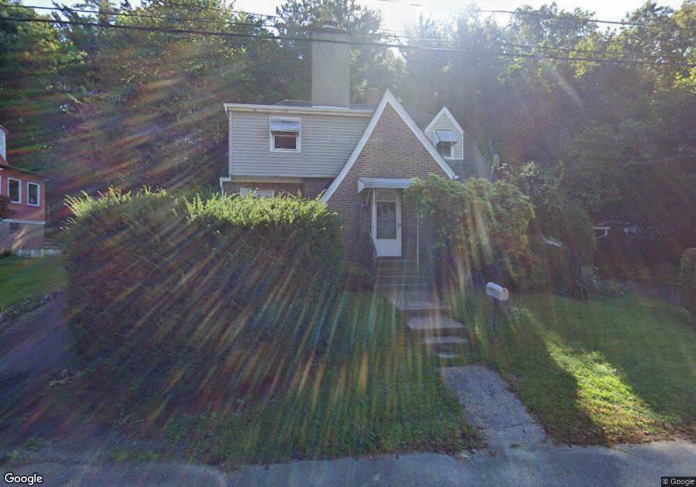 160 Joseph St, Waterbury, CT 06705 - photo 1