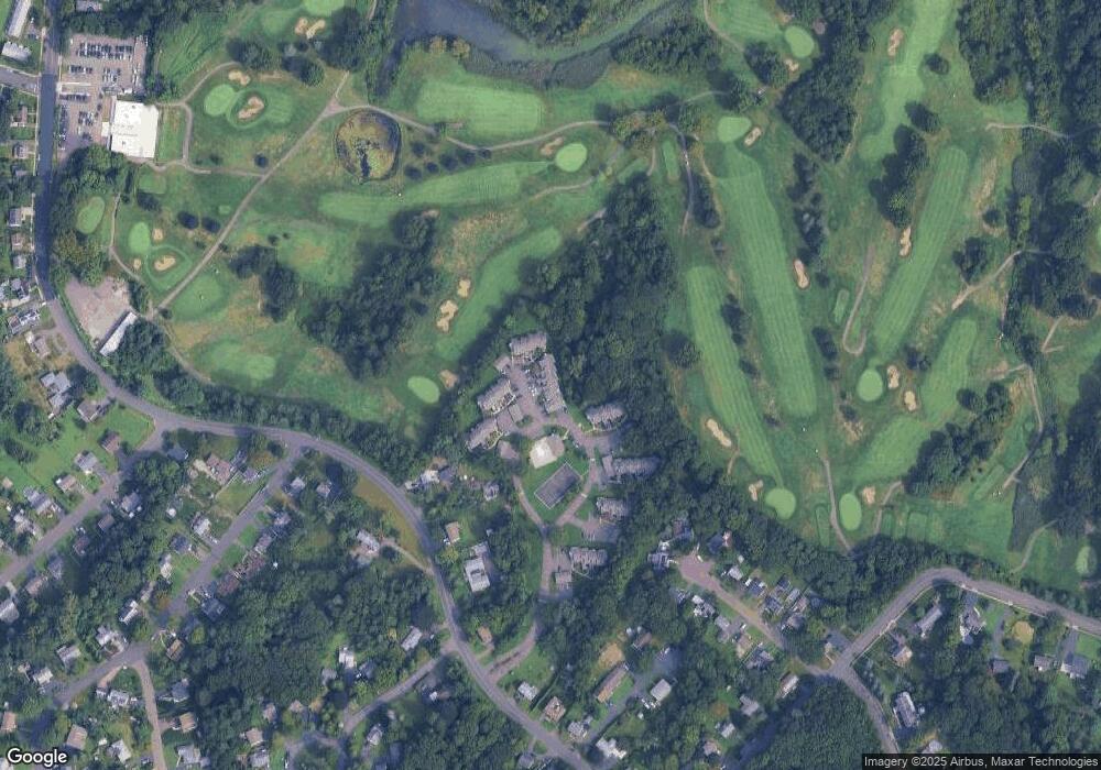 504 Golf Dr unit 4, East Haven, CT 06512 - photo 1