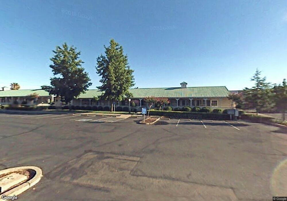 926 E Cypress Ave, Redding, CA 96002 - photo 1