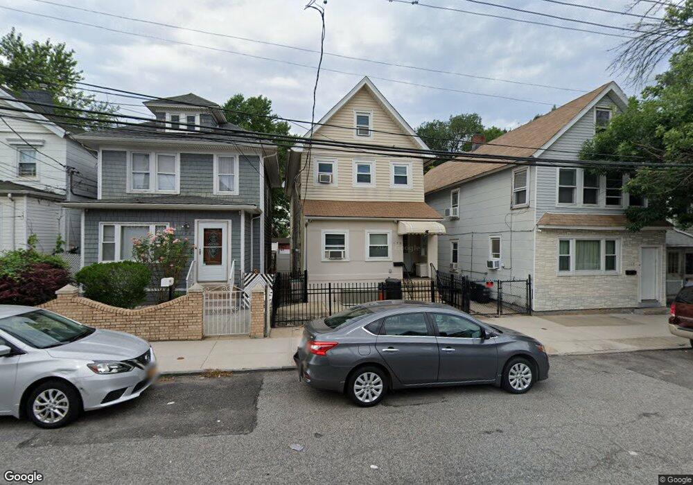 172 John St, Staten Island, NY 10302 - photo 1
