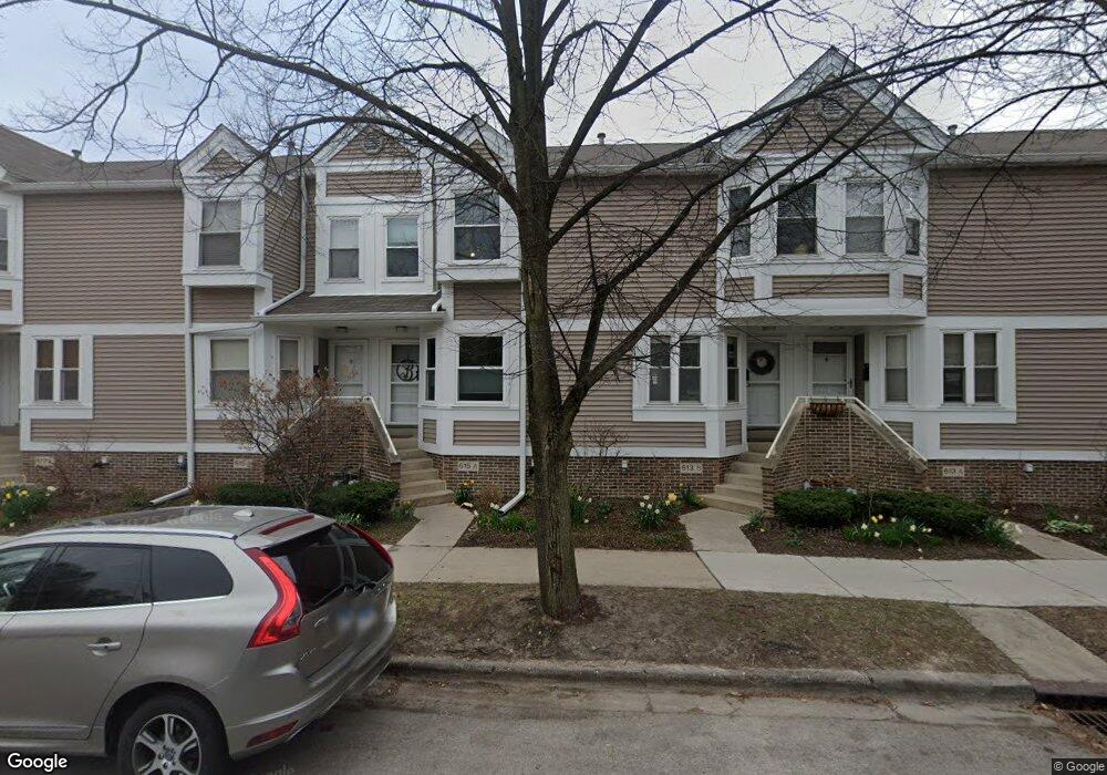 615A Custer Ave, Evanston, IL 60202 - photo 1