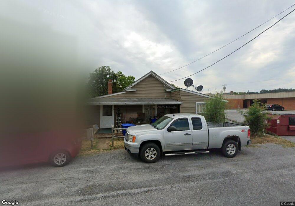 215 E 7th St, Front Royal, VA 22630 - photo 1