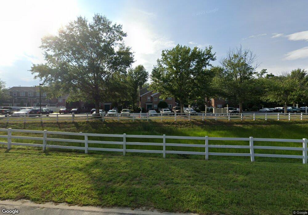 1523 Washington Ct unit 323, Mays Landing, NJ 08330 - photo 1