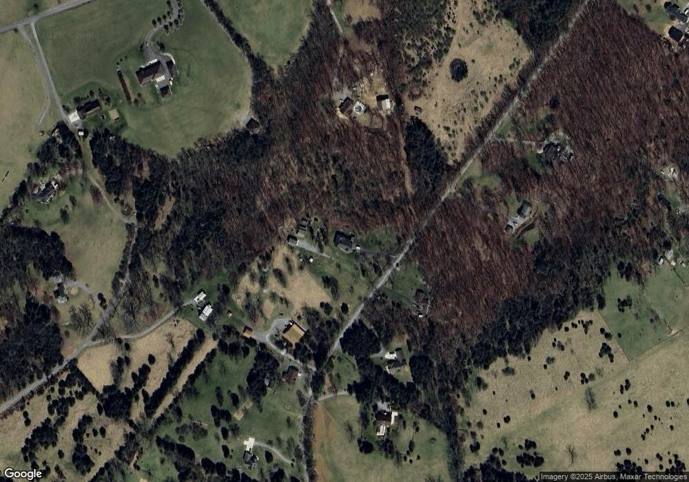 499 Mont View Ln, Luray, VA 22835 - photo 1