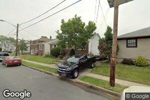 30 S Whittier St, Carteret, NJ 07008