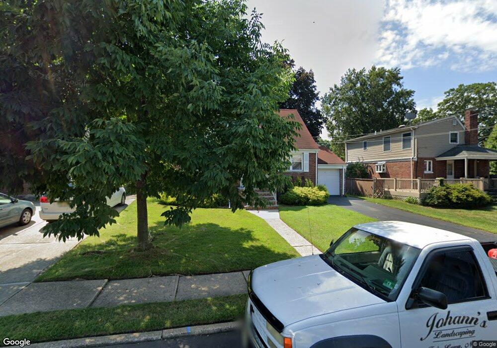 35-10 Hale Place unit 1X, Fair Lawn, NJ 07410 - photo 1