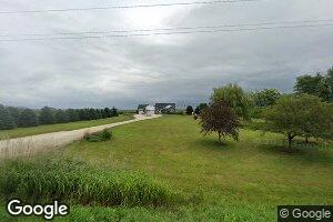 1956 Slater Ave, Winthrop, IA 50682