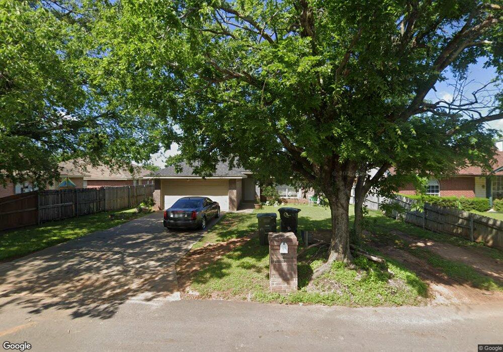 205 Gatrix Ave, Cleburne, TX 76033 - photo 1