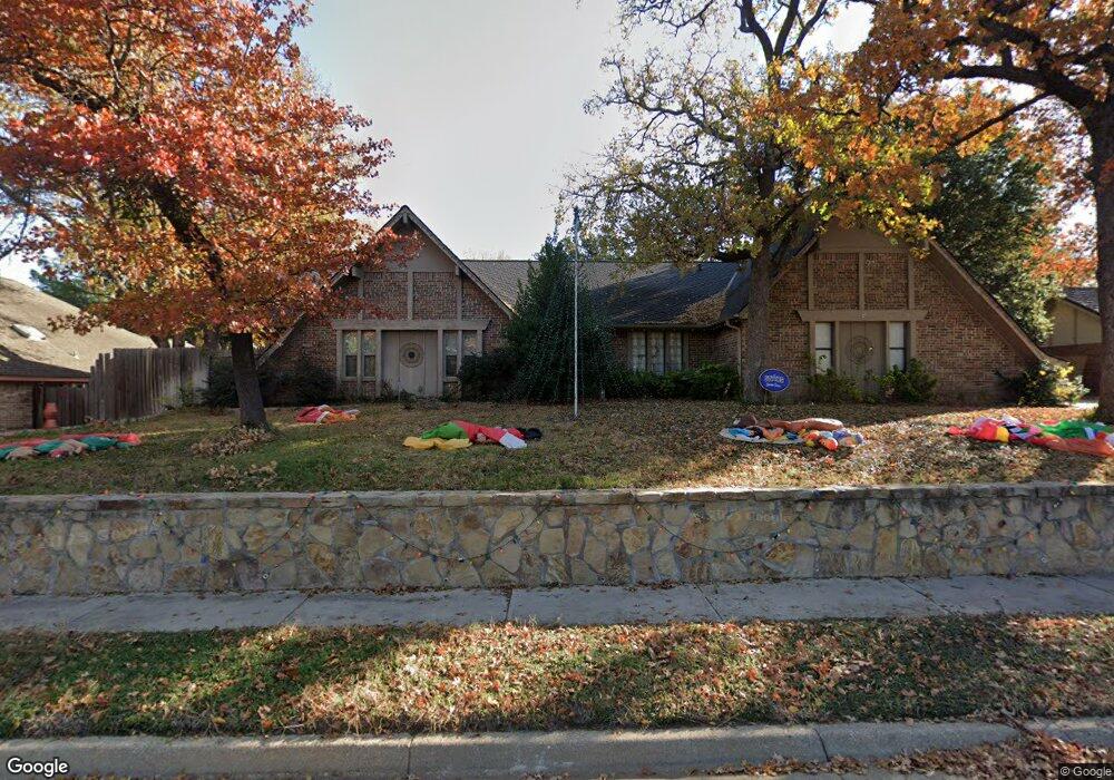 3804 Cambridge Cir E, Bedford, TX 76021 - photo 1