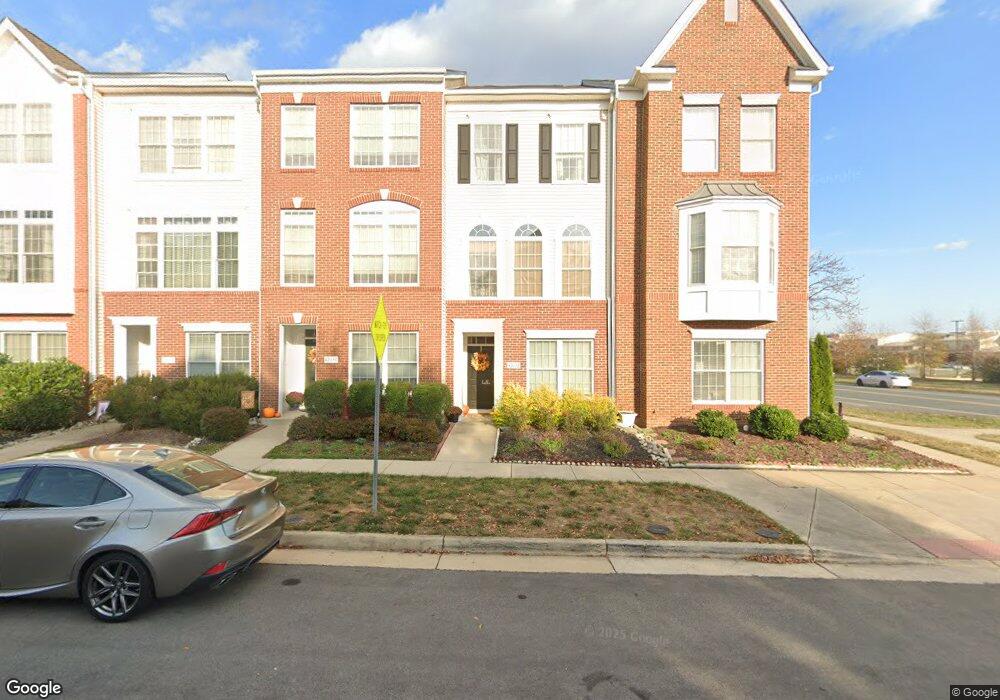 42632 Pine Forest Dr, Chantilly, VA 20152 - photo 1