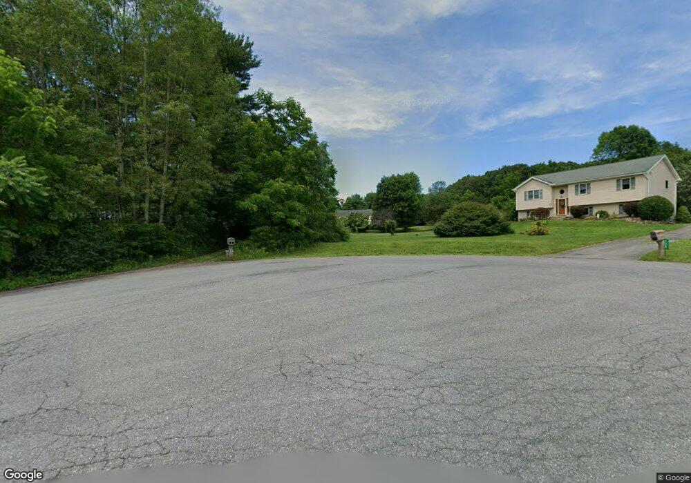 5 Corine Ct, Effort, PA 18330 - photo 1