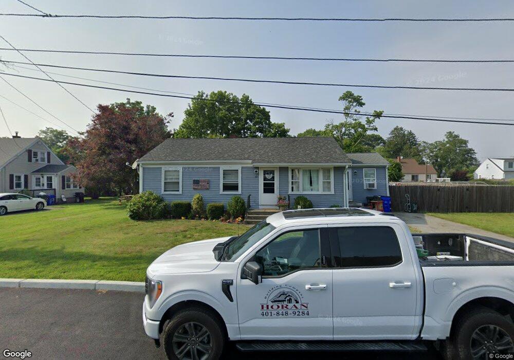 12 Gladding St, Bristol, RI 02809 - photo 1