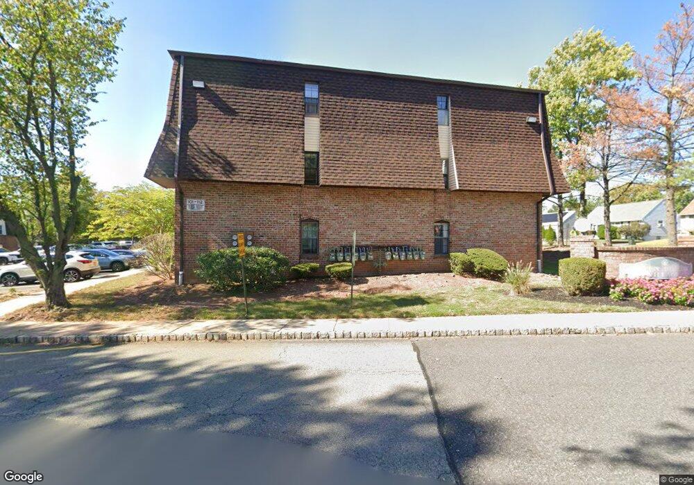 110 Green Hollow Dr, Iselin, NJ 08830 - photo 1