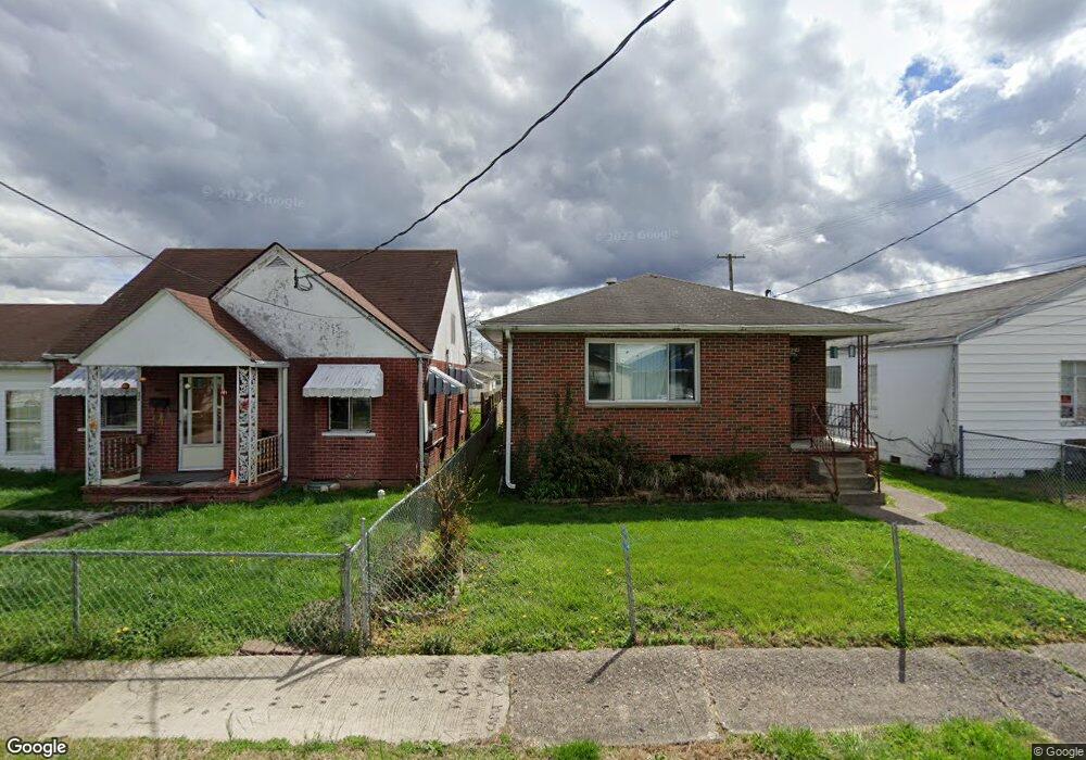 404 18th St, Dunbar, WV 25064 - photo 1