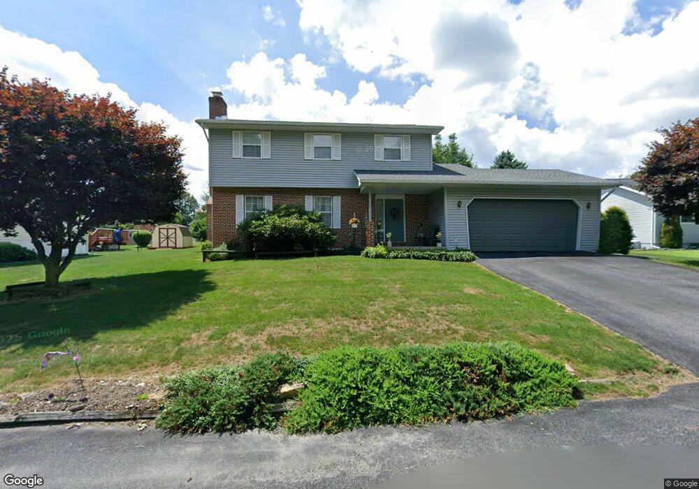 17 Eli St, Tamaqua, PA 18252 - photo 1