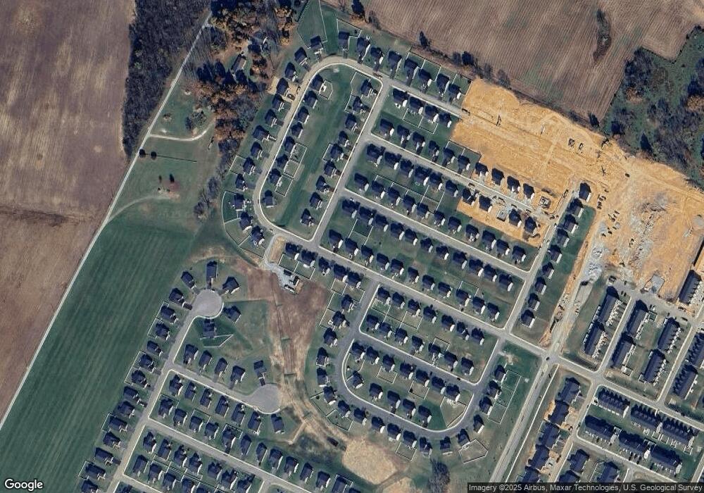 324 Otero Ln, Hedgesville, WV 25427 - photo 1