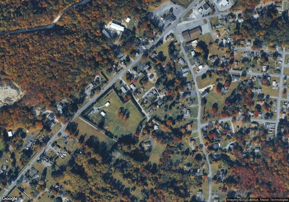 11 Schmeck Ln, Temple, PA 19560 - photo 1