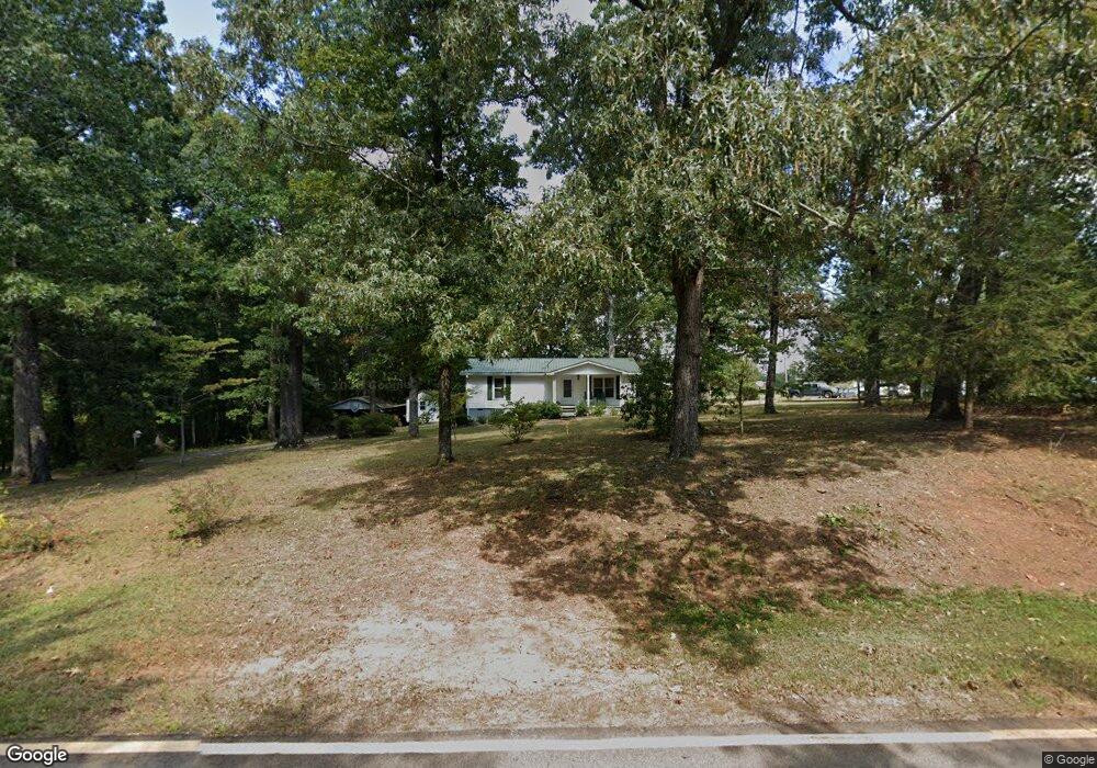 1052 Ringer Rd, Carrollton, GA 30116 - photo 1