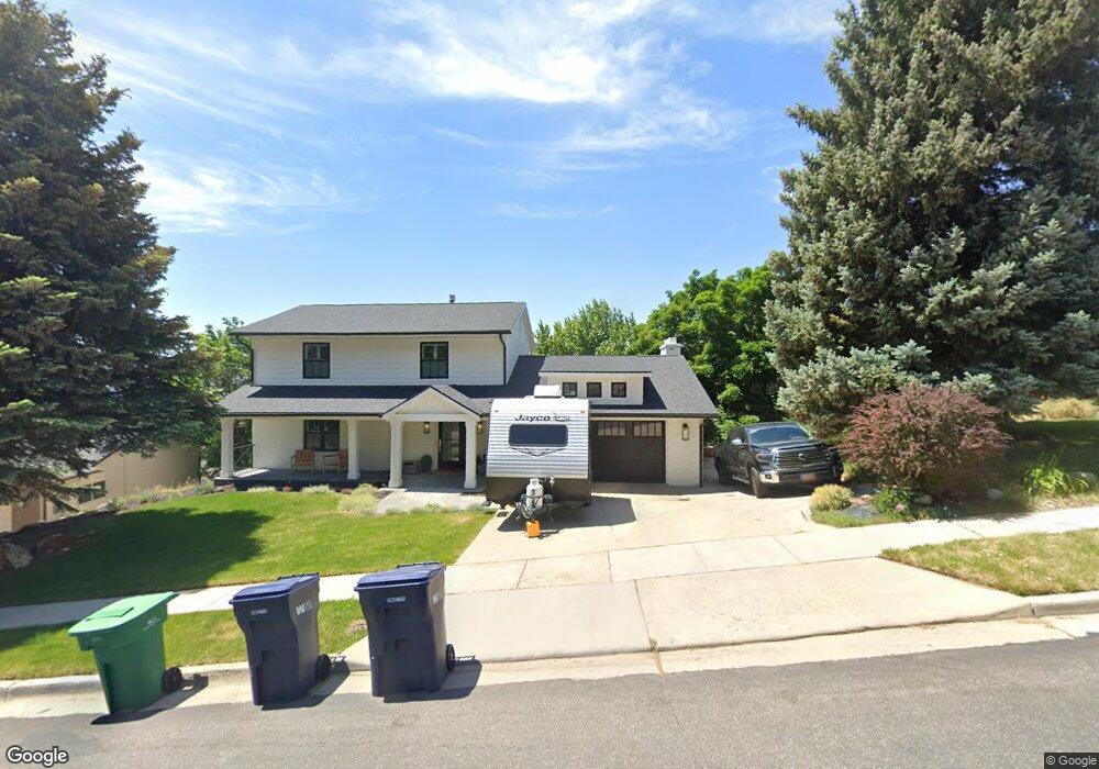 11584 S Broadview Way, Sandy, UT 84092 - photo 1