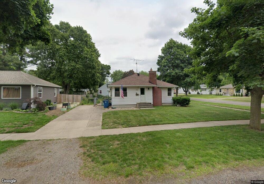 425 S Locust St, Wayland, MI 49348 - photo 1