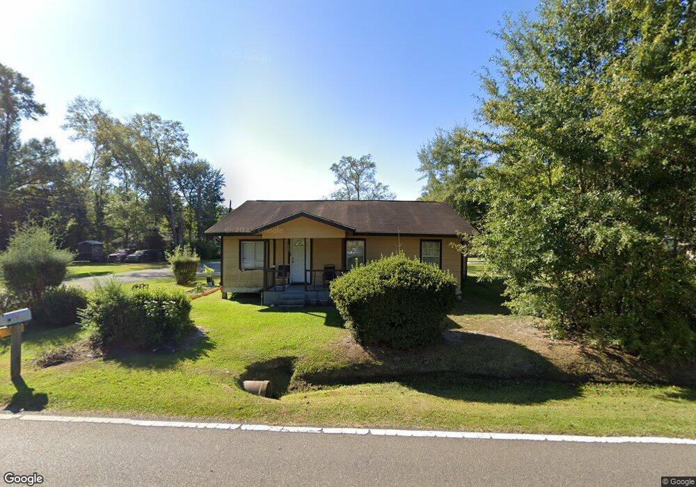 1114 E Canal St, Picayune, MS 39466 - photo 1
