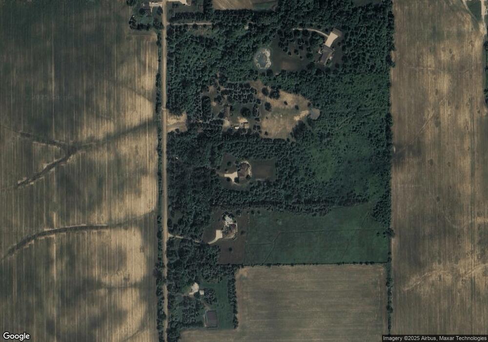 1400 N Mckinley Rd, Flushing, MI 48433 - photo 1