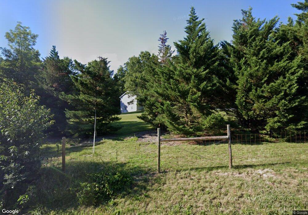 225 Knight Rd unit 3, Gettysburg, PA 17325 - photo 1