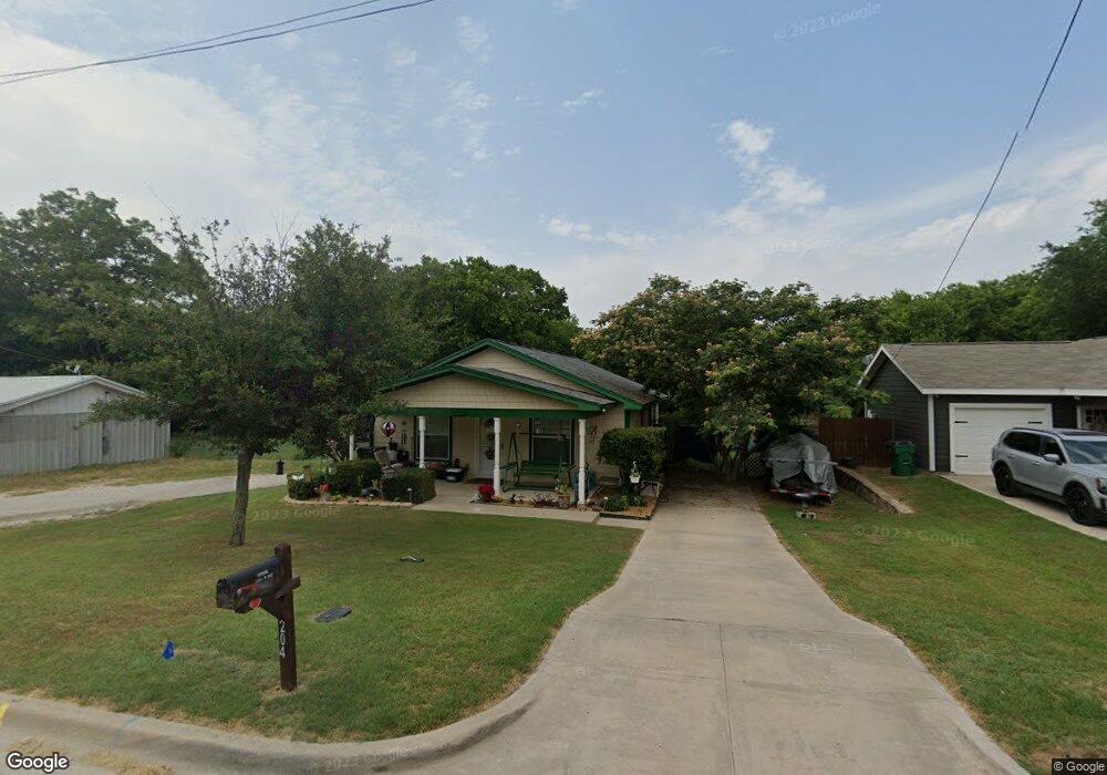 204 W Oak St, Decatur, TX 76234 - photo 1