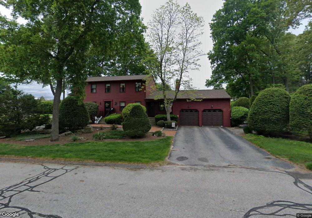 2 Fair Oaks Ct N, Greenville, RI 02828 - photo 1