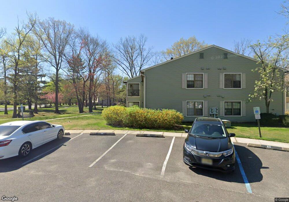 8B W Bluebell Ln unit 8B, Mount Laurel, NJ 08054 - photo 1