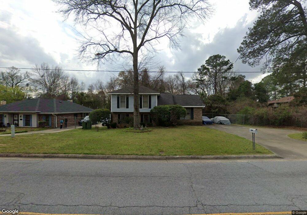 1389 Boxwood Blvd, Columbus, GA 31906 - photo 1