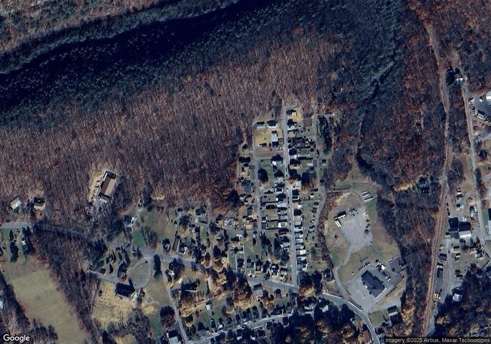 220 Briar Ln, Weatherly, PA 18255 - photo 1