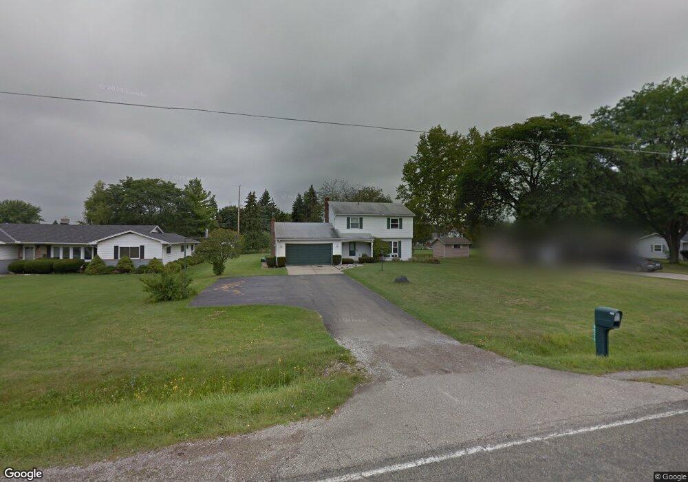 6212 W Court St, Flint, MI 48532 - photo 1