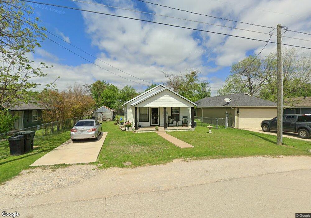 1214 Elmira St, Weatherford, TX 76086 - photo 1