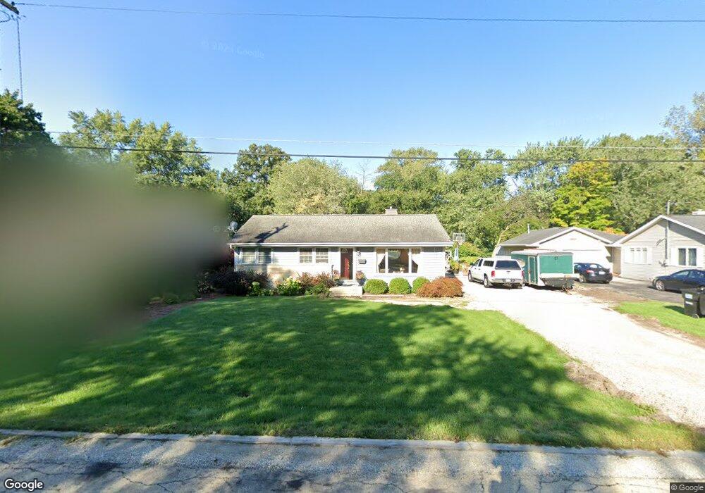 30316 N East End Ave, Libertyville, IL 60048 - photo 1