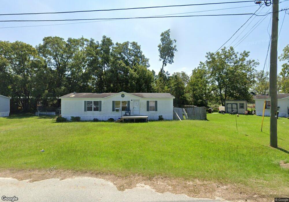 113 Gateway Dr, Douglas, GA 31535 - photo 1