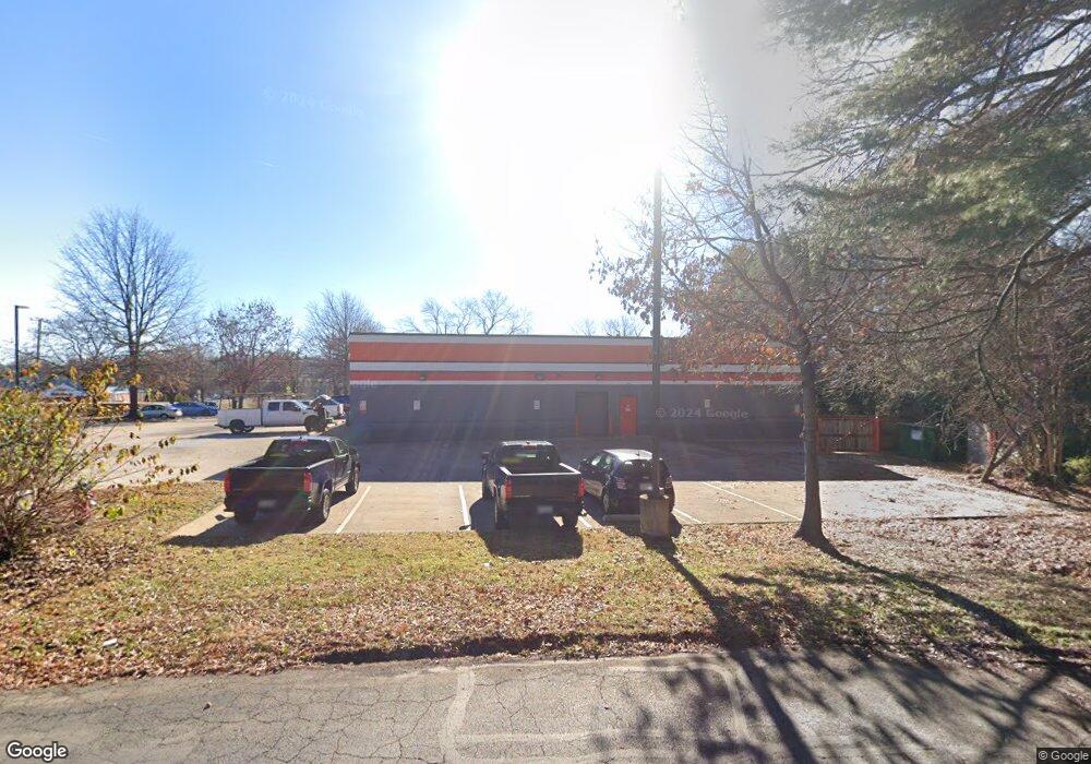 530 Broadview Ave, Warrenton, VA 20186 - photo 1