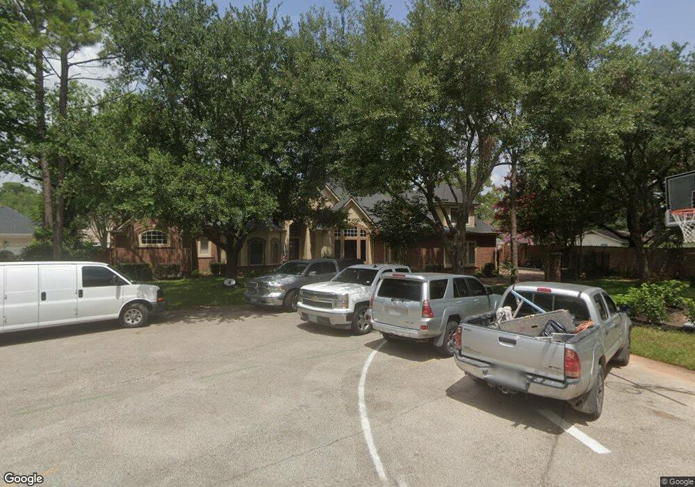 1327 Pine Chase Dr, Houston, TX 77055 - photo 1