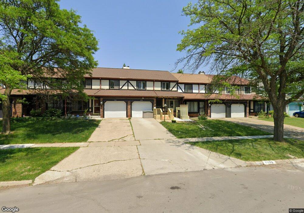 2538 Orchard Ln, Flint, MI 48504 - photo 1