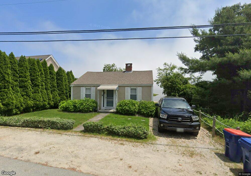 7 Gitche Gumee Rd, Buzzards Bay, MA 02532 - photo 1