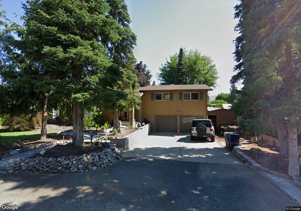 710 14th St NE, East Wenatchee, WA 98802 - photo 1