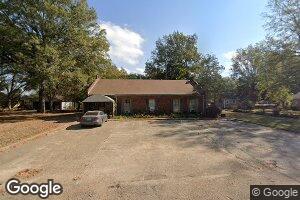 906 Lamar Ave, Inverness, MS 38753