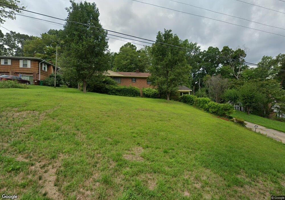 2215 Lake Forest Dr, High Point, NC 27265 - photo 1